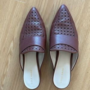 COLE HAAN loafer mule slides size 6 great condition